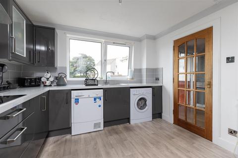 29 Glendevon Court, Rattray, Blairgowrie, PH10 7BA