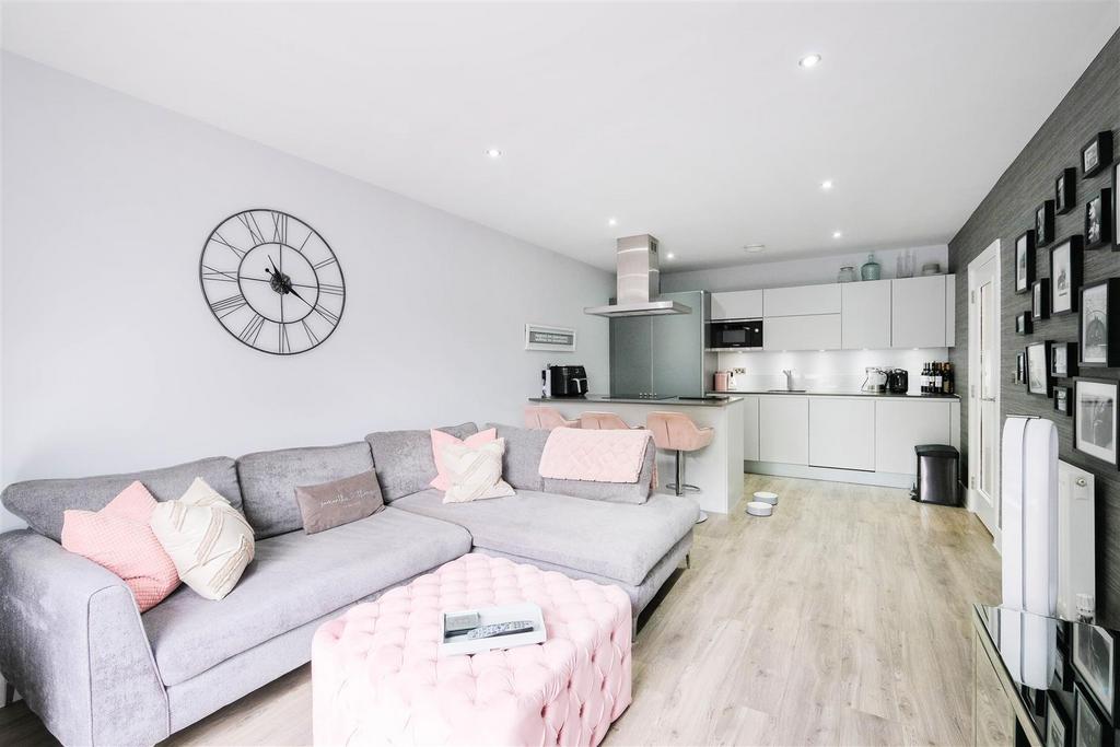 4 cobalt place-13.jpg