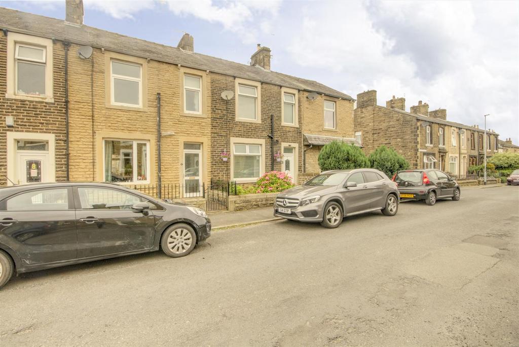 Longroyd Road, Earby 3 bed terraced house for sale £175,000