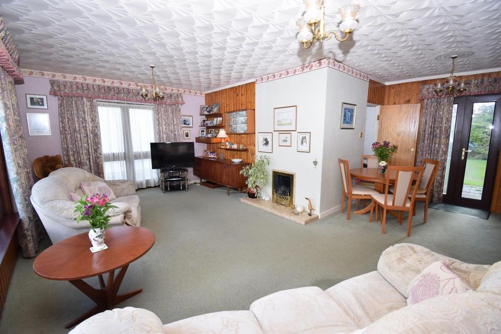 Morfa Bychan, Porthmadog 3 bed detached bungalow for sale £225,000