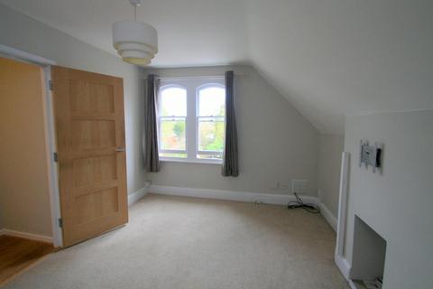 2 bedroom flat for sale, Clapham Road, Bedford