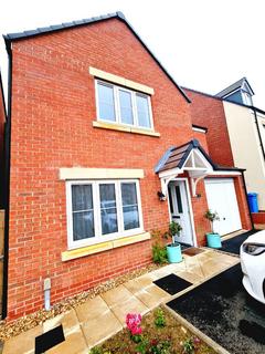 4 bedroom detached house for sale, Lippard Close, Weldon, Corby