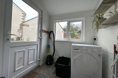 5 Kings Park, Chulmleigh, EX18 7DJ