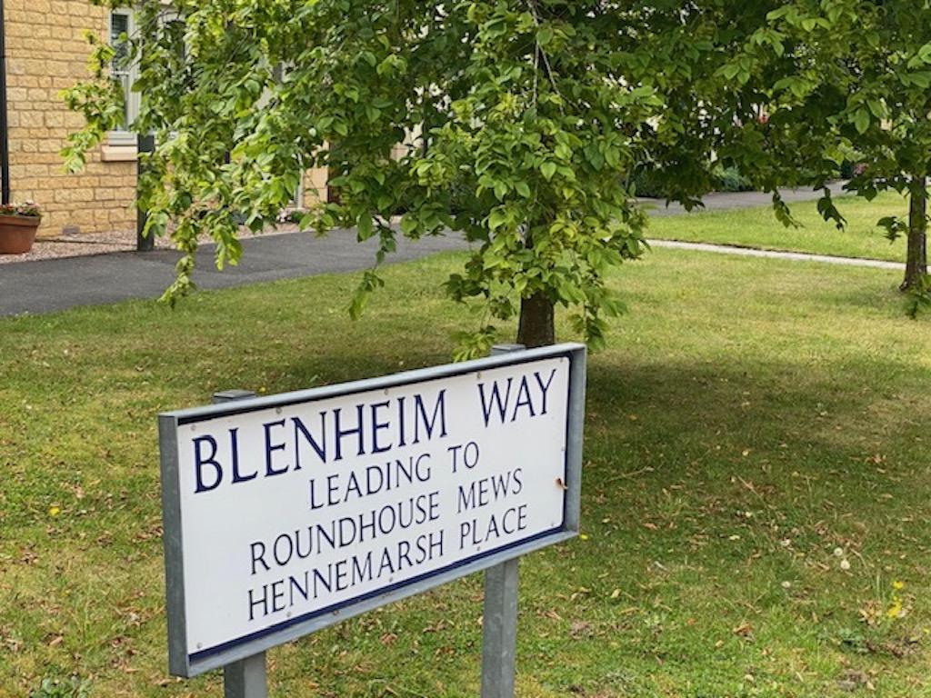 MORETON IN MARSH Blenheim Way 2 bed terraced house £360,000