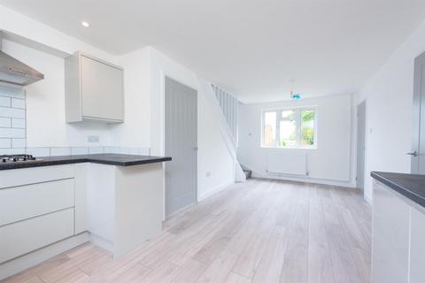 14 Cotswold Close, Basingstoke, RG22 5BA