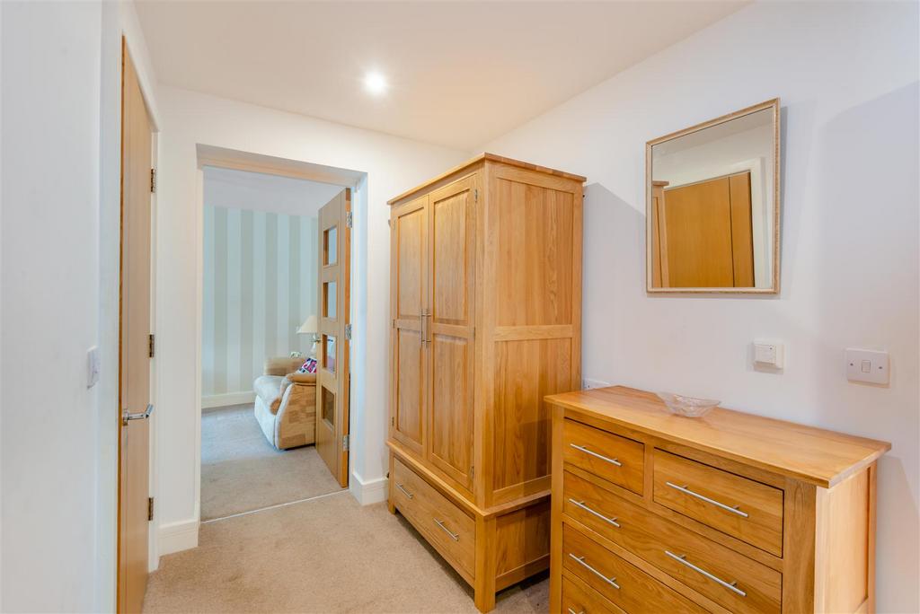 8563431-interior04.jpg