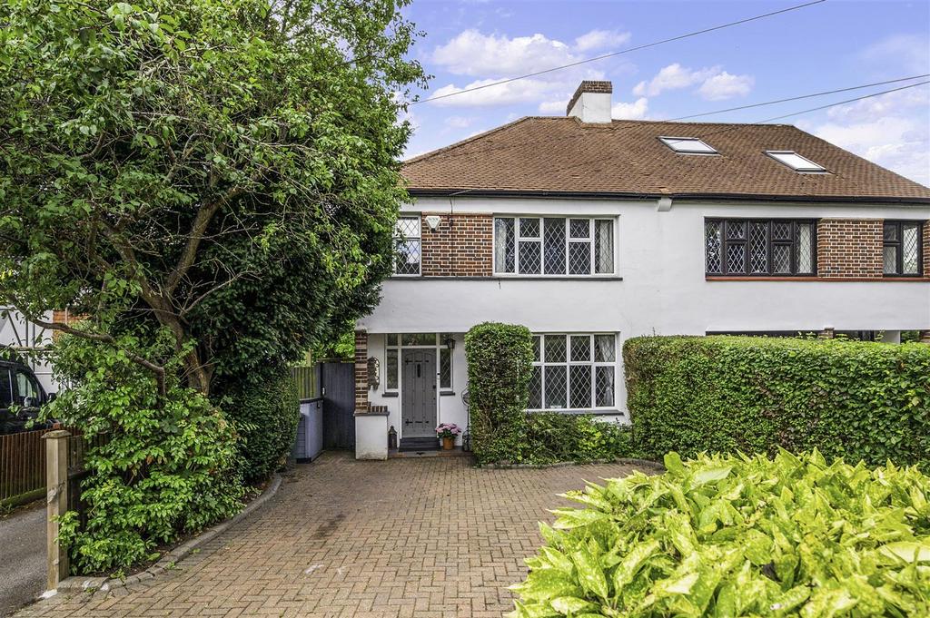 Winkworth Road, Banstead 4 bed semidetached house for sale £675,000