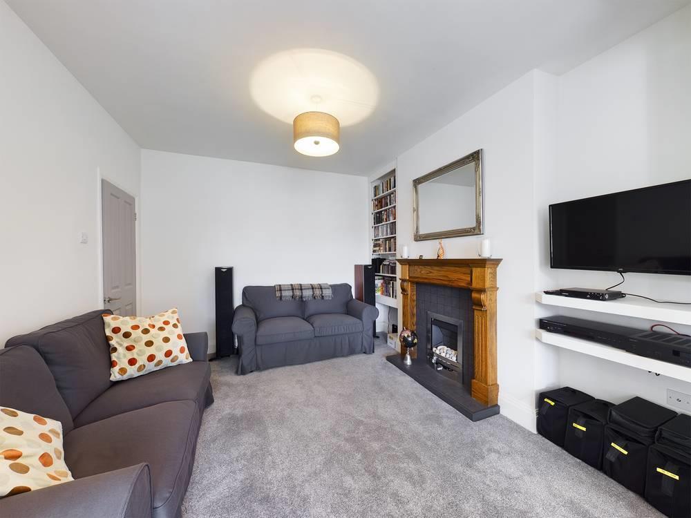 Sitting room: