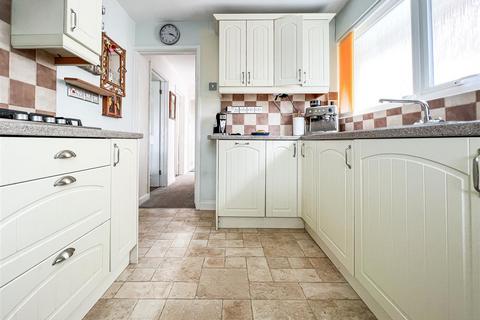9 Lawrence Road, Fareham, PO15 5AF
