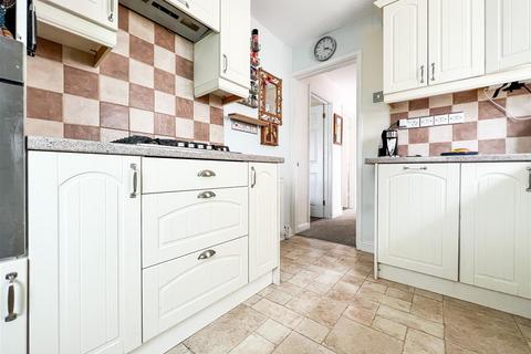 9 Lawrence Road, Fareham, PO15 5AF