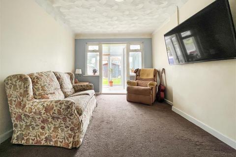 9 Lawrence Road, Fareham, PO15 5AF