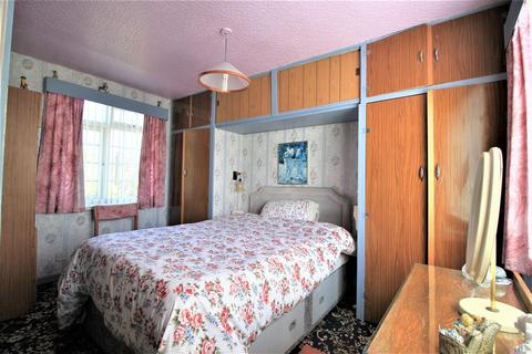 25 Bentley Road, Denton, Manchester, M34 3AZ