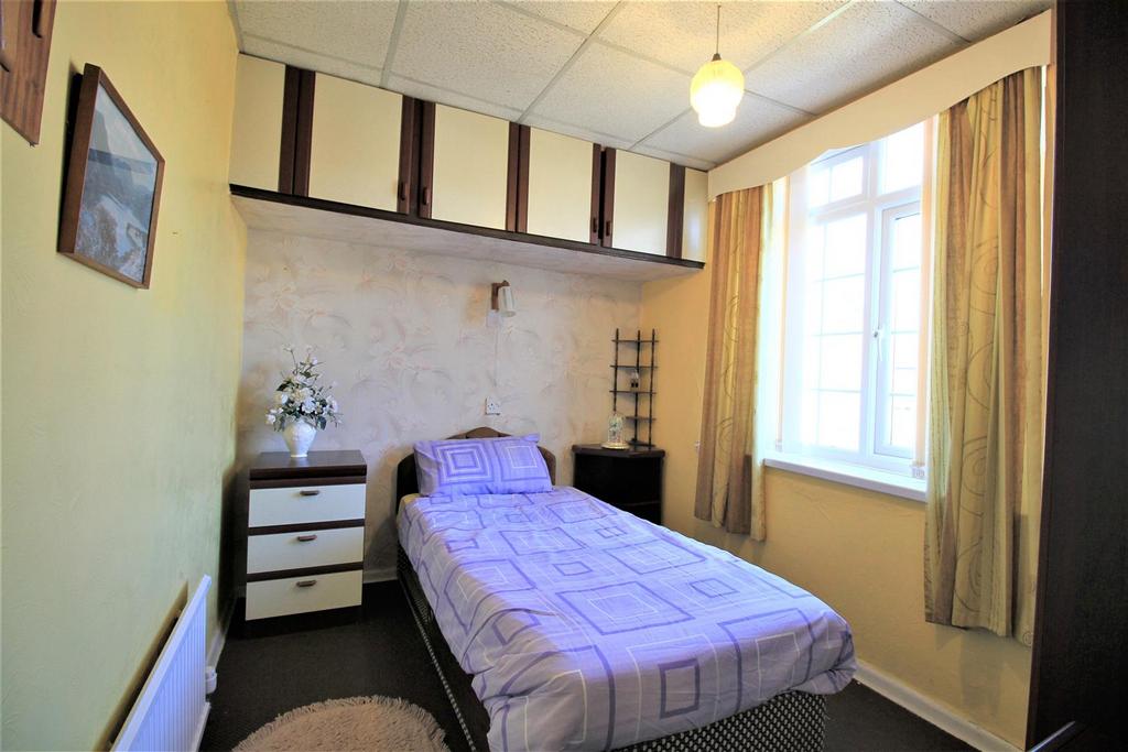 Bedroom 3.jpg