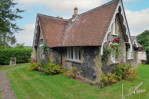 3 bedroom detached bungalow for sale, Nurstead Church Lane, Meopham, Kent