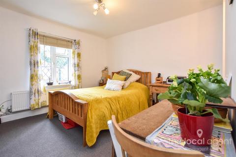 1 bedroom flat for sale, Adelphi Road, Epsom