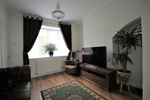 2 Buckingham Avenue, Denton, Manchester, M34 7UQ