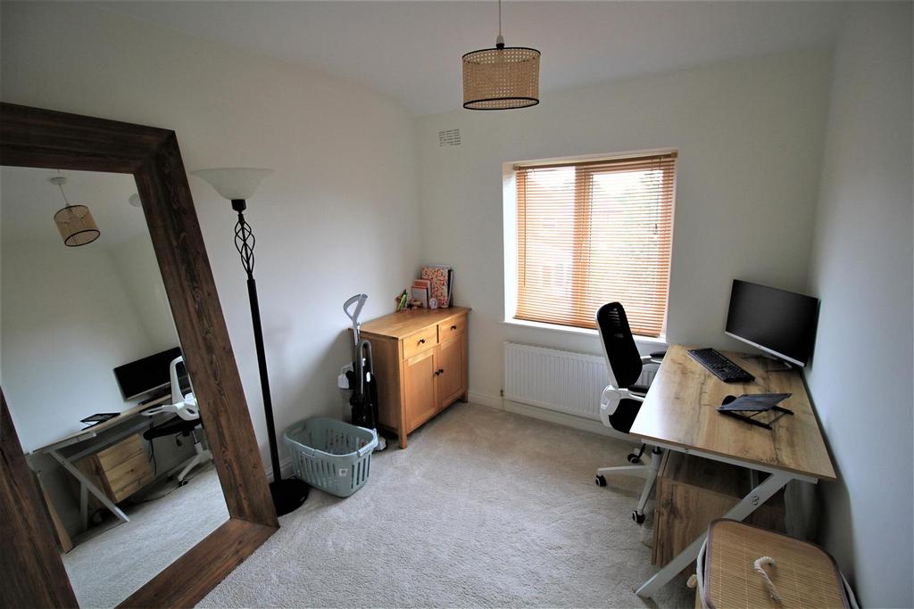 Bedroom 2.jpg