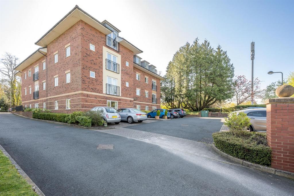 Pedmore Mews, Worcester Lane, Stourbridge, DY8 2PY 2 bed apartment £