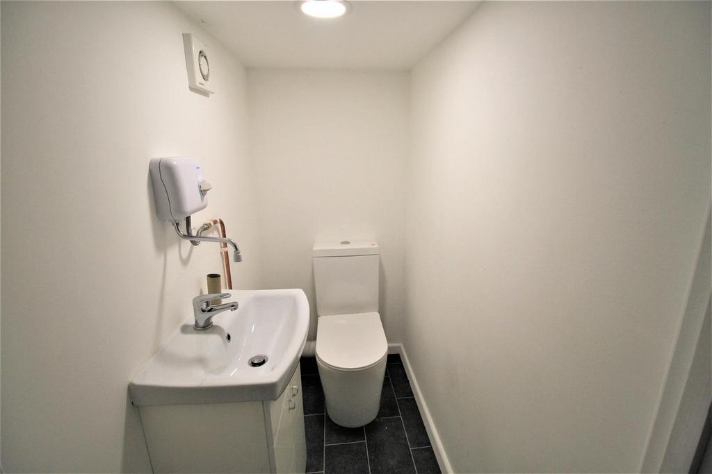 King Street, Dukinfield SK16 Property £600 pcm (£138 pw)