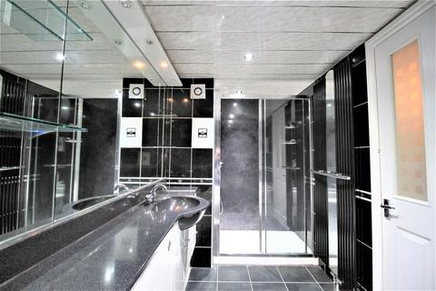 62 Gibraltar Lane, Denton, Manchester, M34 7GG