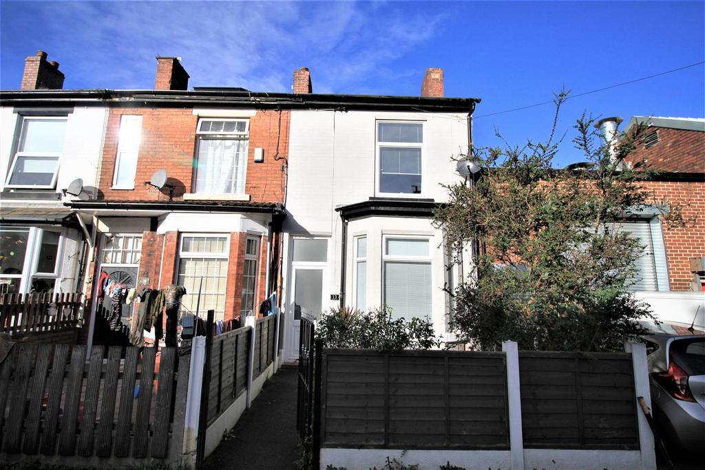 Brighton Grove, Hyde SK14 2 bed terraced house for sale £140,000