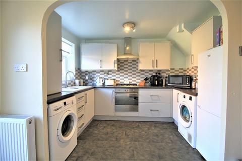30 Chestnut Gardens, Denton, Manchester, M34 6AE