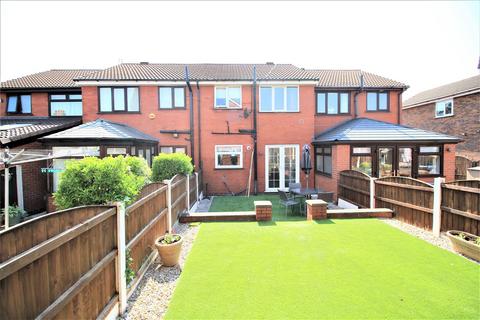30 Chestnut Gardens, Denton, Manchester, M34 6AE
