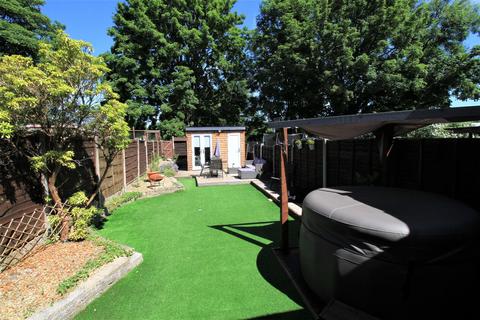 24 Birch Grove, Audenshaw, Manchester, M34 5DN