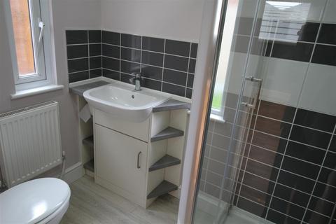 16 Chapel Green, Denton, Manchester, M34 6DL