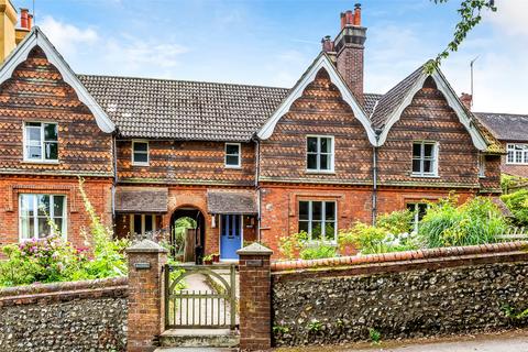 Hillcot Chapel Lane, Westhumble, Dorking, RH5 6AH