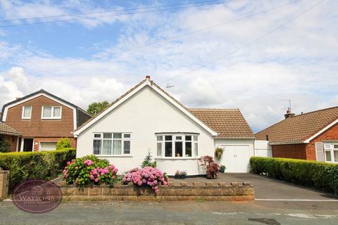 3 bedroom detached bungalow for sale - Drummond Drive, Nuthall, Nottingham, NG16