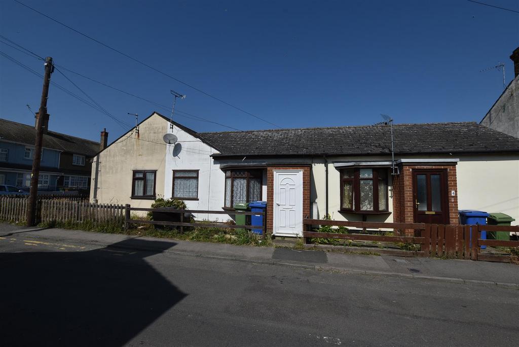 53 Main Road, Queenborough 1 bed bungalow for sale £135,000