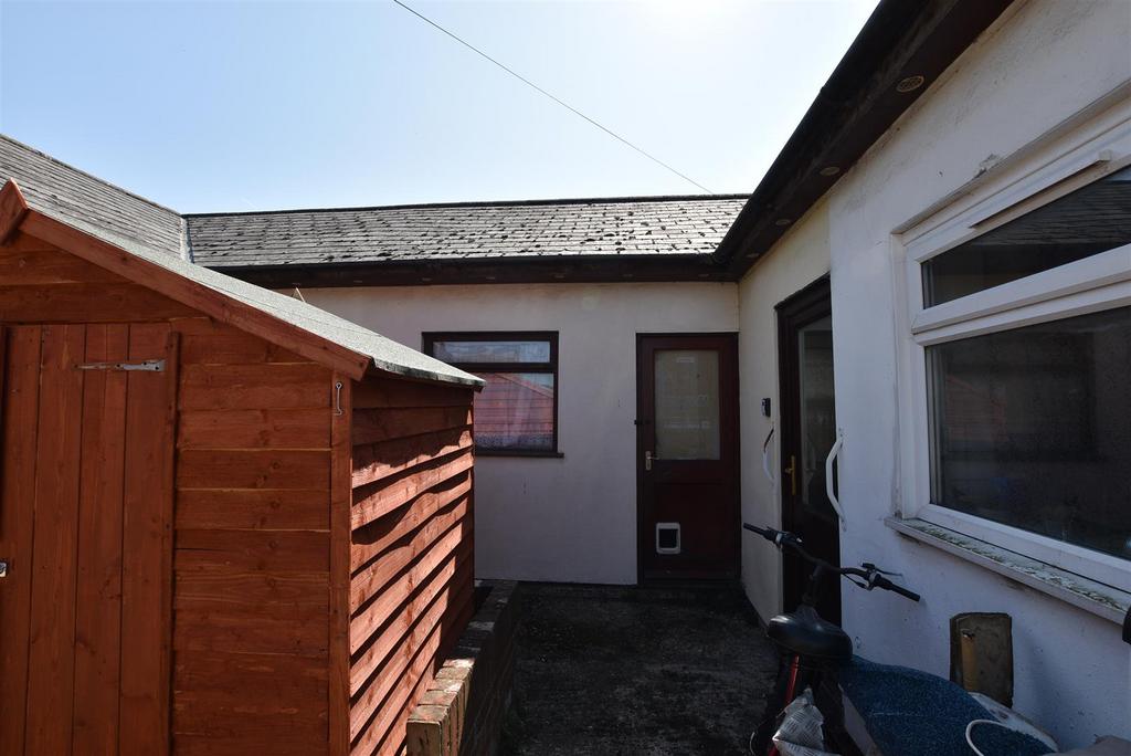 53 Main Road, Queenborough 1 bed bungalow for sale £135,000