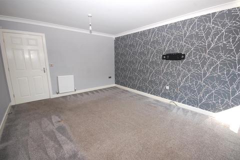 18 Barley Fields Close, Garforth, Leeds, LS25 1DT