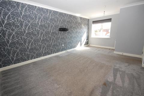 18 Barley Fields Close, Garforth, Leeds, LS25 1DT