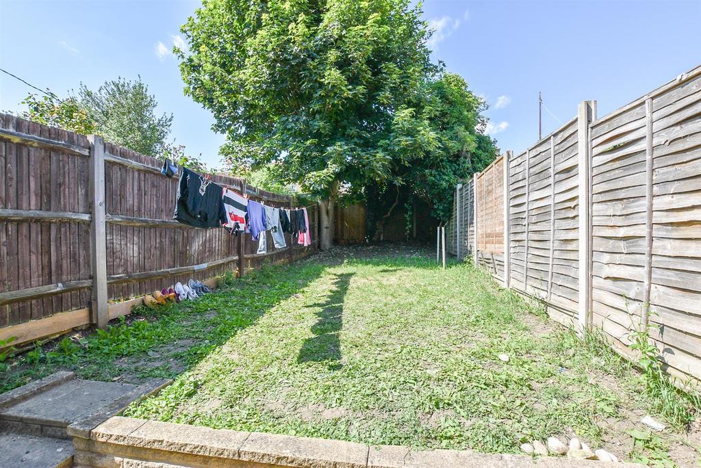 Florence Road, Maidstone 5 bed terraced house £375,000