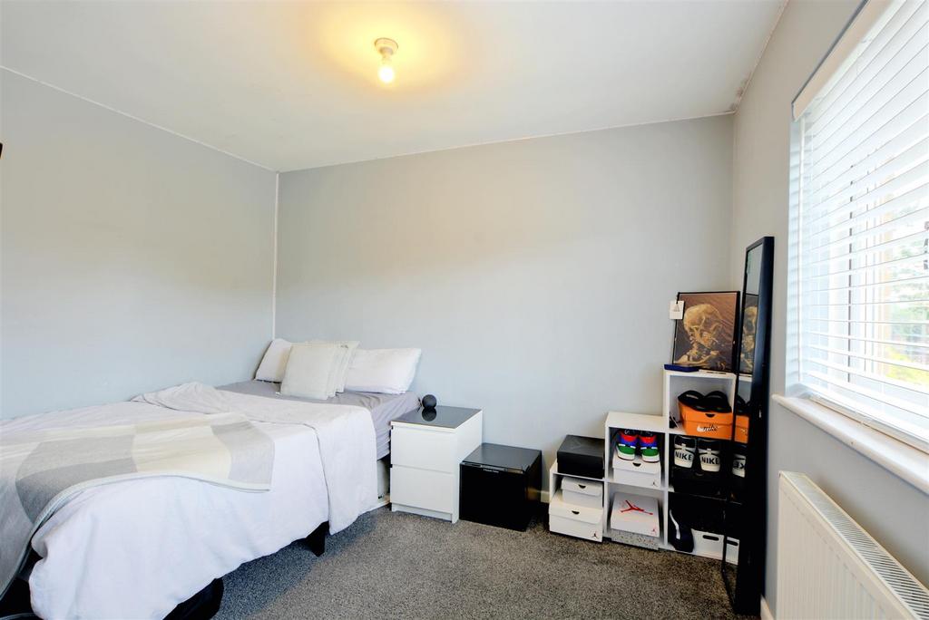 Bedroom 2 1.jpeg