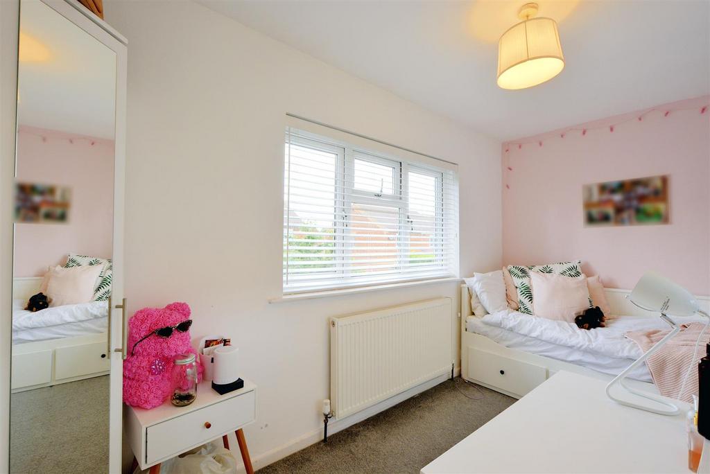 Bedroom 3 1.jpeg