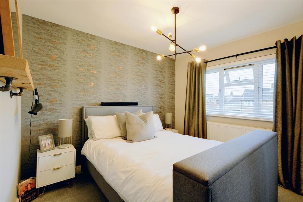 Bedroom 1 1.jpeg