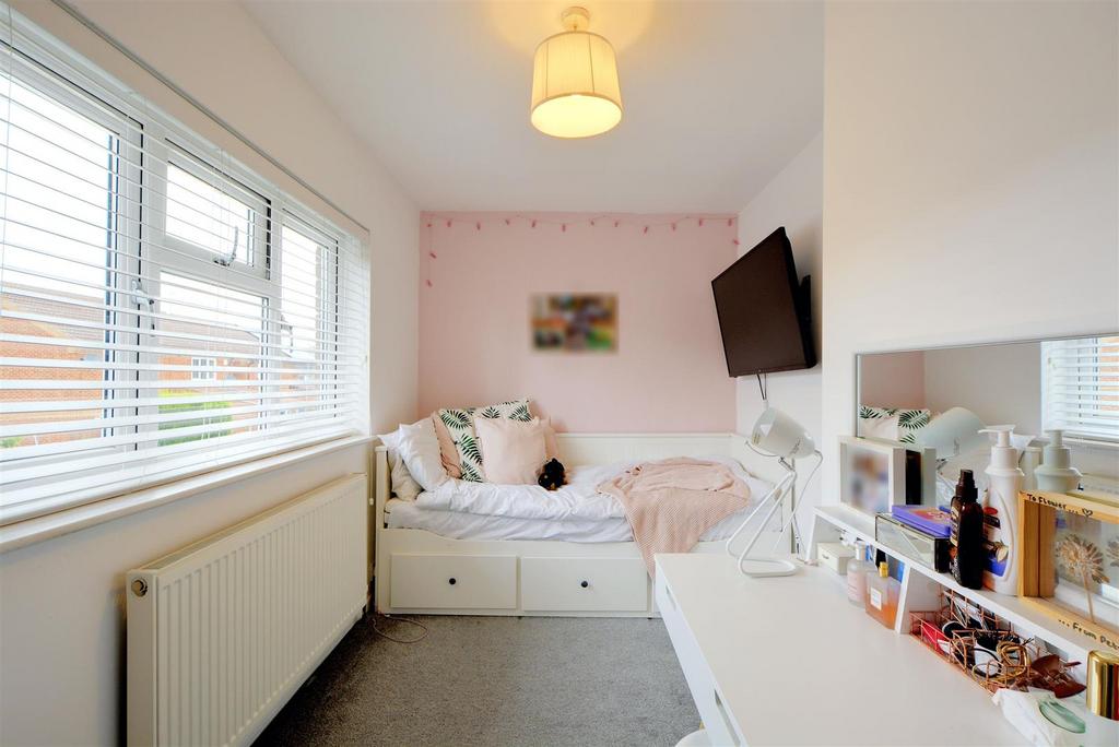 Bedroom 3 2.jpeg