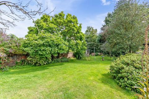 3 bedroom semi-detached house for sale - Alder Road, Folkestone, CT19