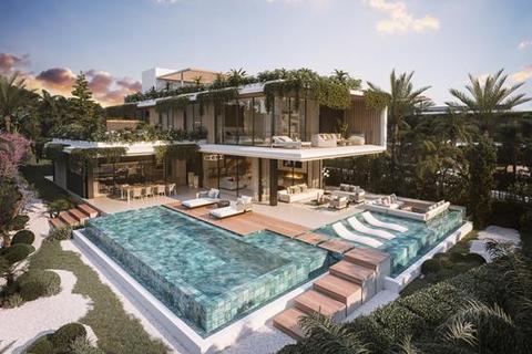 5 bedroom villa, Cascada de Camojan, Marbella, Malaga