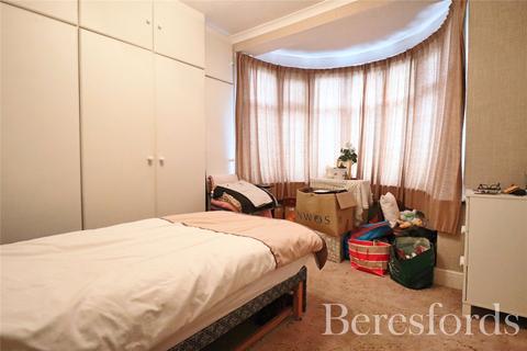 46 Kent Drive, Hornchurch, RM12 6TB