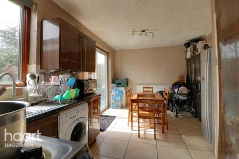 16 Hamden Crescent, Dagenham, RM10 7HP