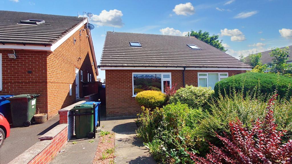Marsham Close, Dumpling Hall... 1 bed bungalow £45,000
