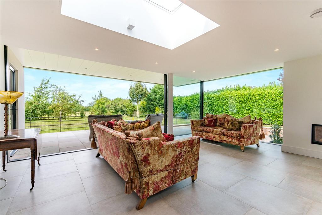 Sitting Area