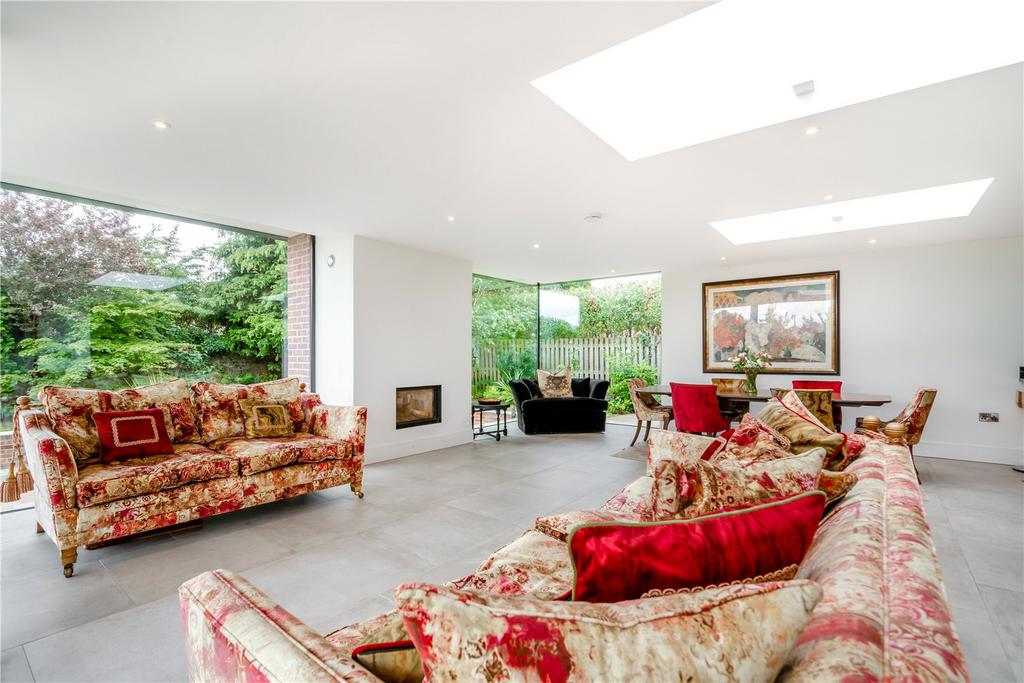 Sitting Area