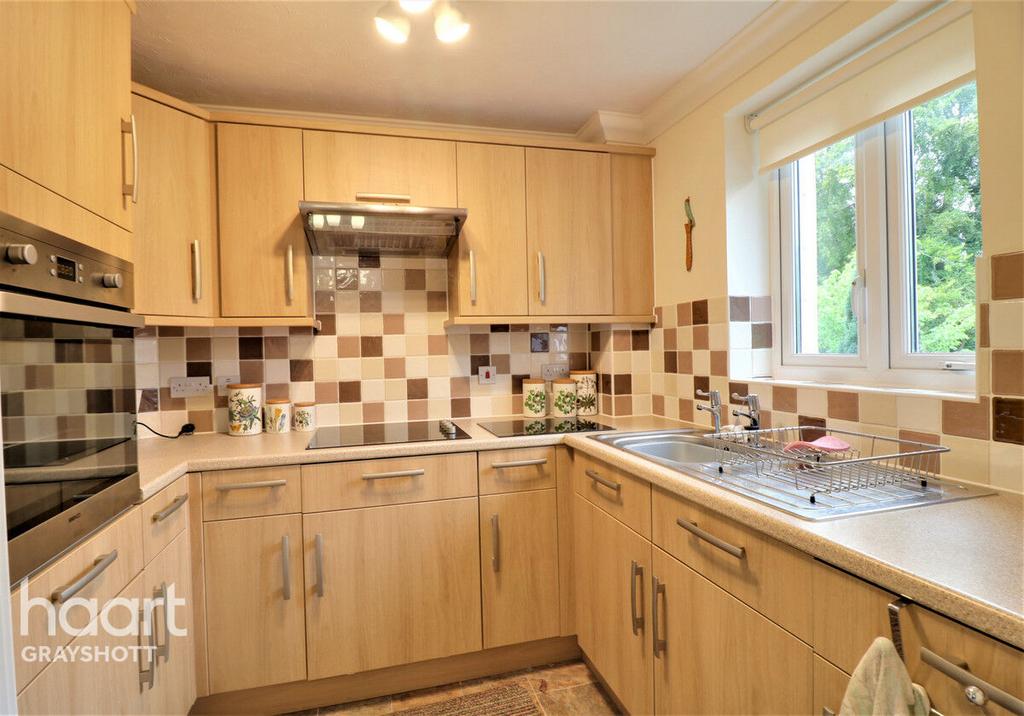 Headley Road, Hindhead 1 bed retirement property for sale £149,950