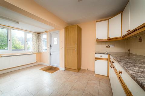 2 bedroom semi-detached bungalow for sale - Yeoman Gardens, Willesborough, TN24