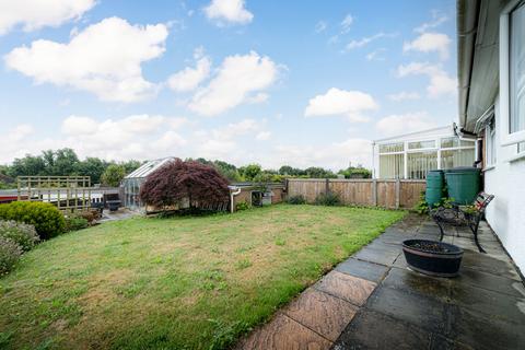 2 bedroom semi-detached bungalow for sale - Yeoman Gardens, Willesborough, TN24